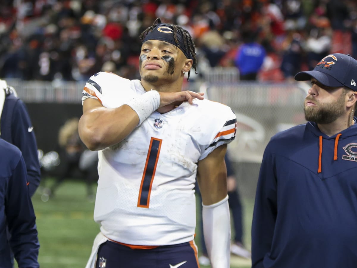 Bears, Justin Fields vow to fight energy drain - Chicago Sun-Times