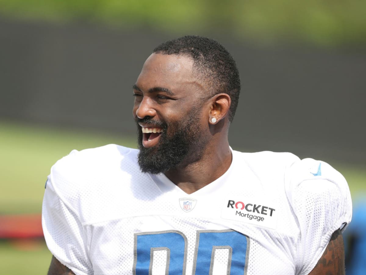 Detroit Lions cut veteran quarterback