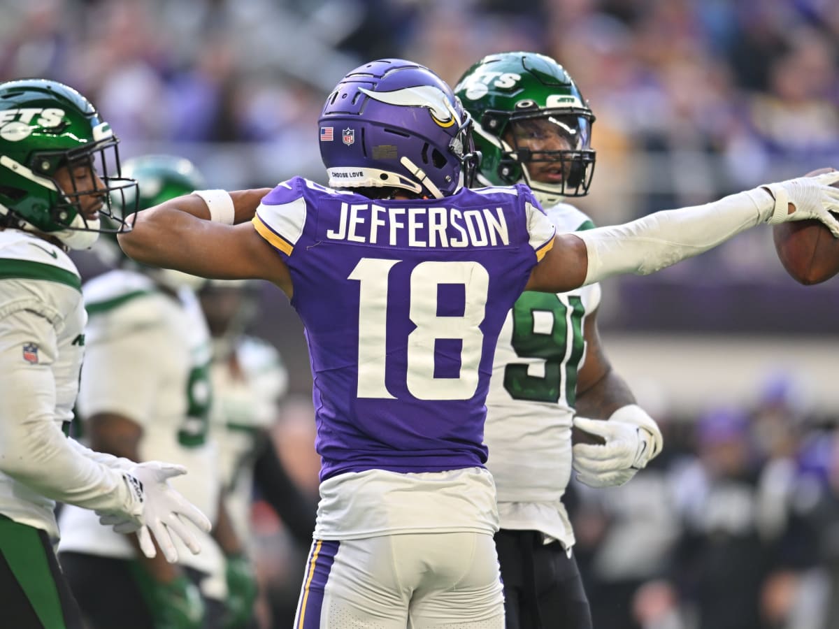 Vikings survive Jets with 4th-down stops to reach 10 wins - Sports  Illustrated Minnesota Sports, News, Analysis, and More