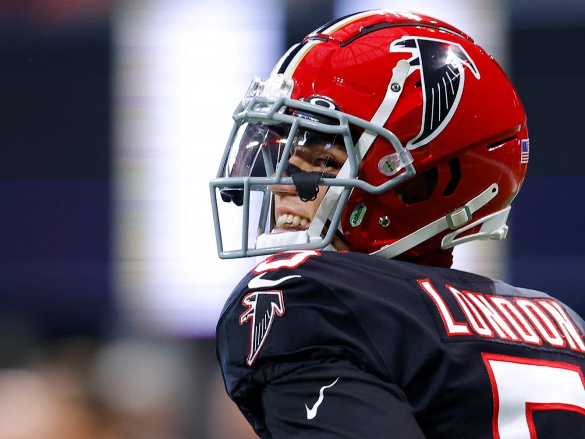 Atlanta Falcons receiver Drake London not overly impressed with  record-setting rookie year - ESPN - Atlanta Falcons Blog- ESPN