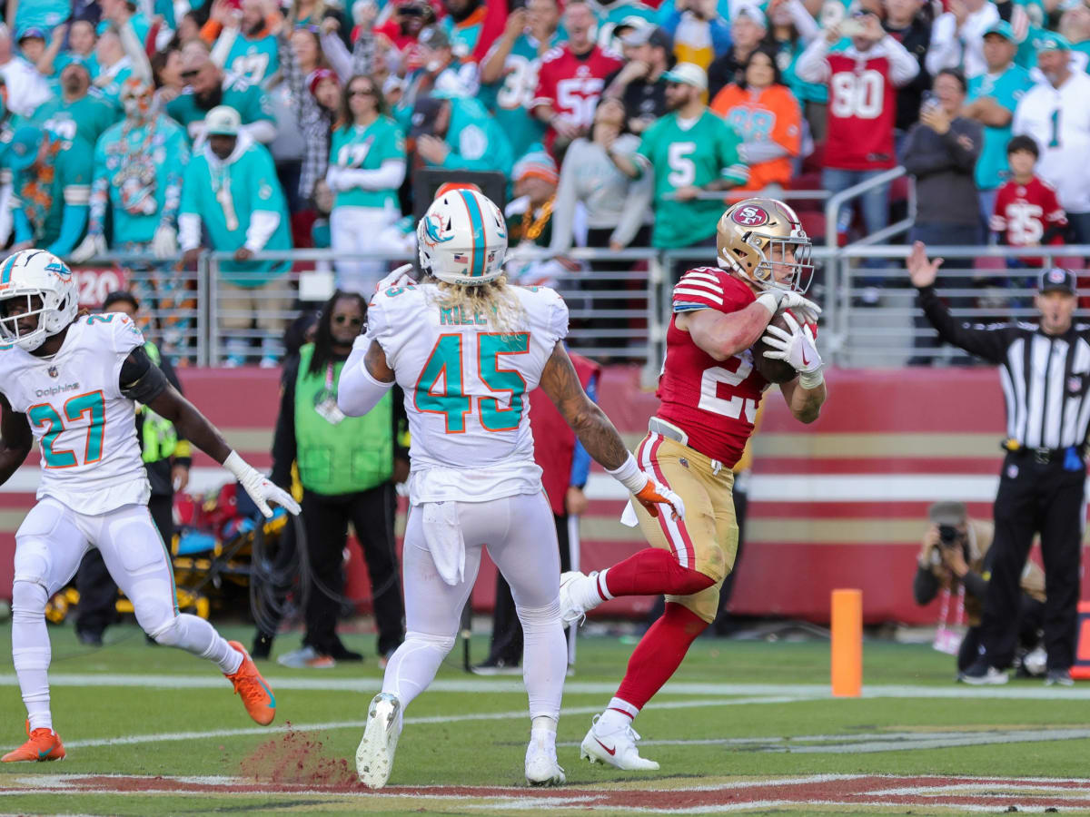 Miami Dolphins lose to San Francisco 49ers, 33-17, at Levi's Stadium