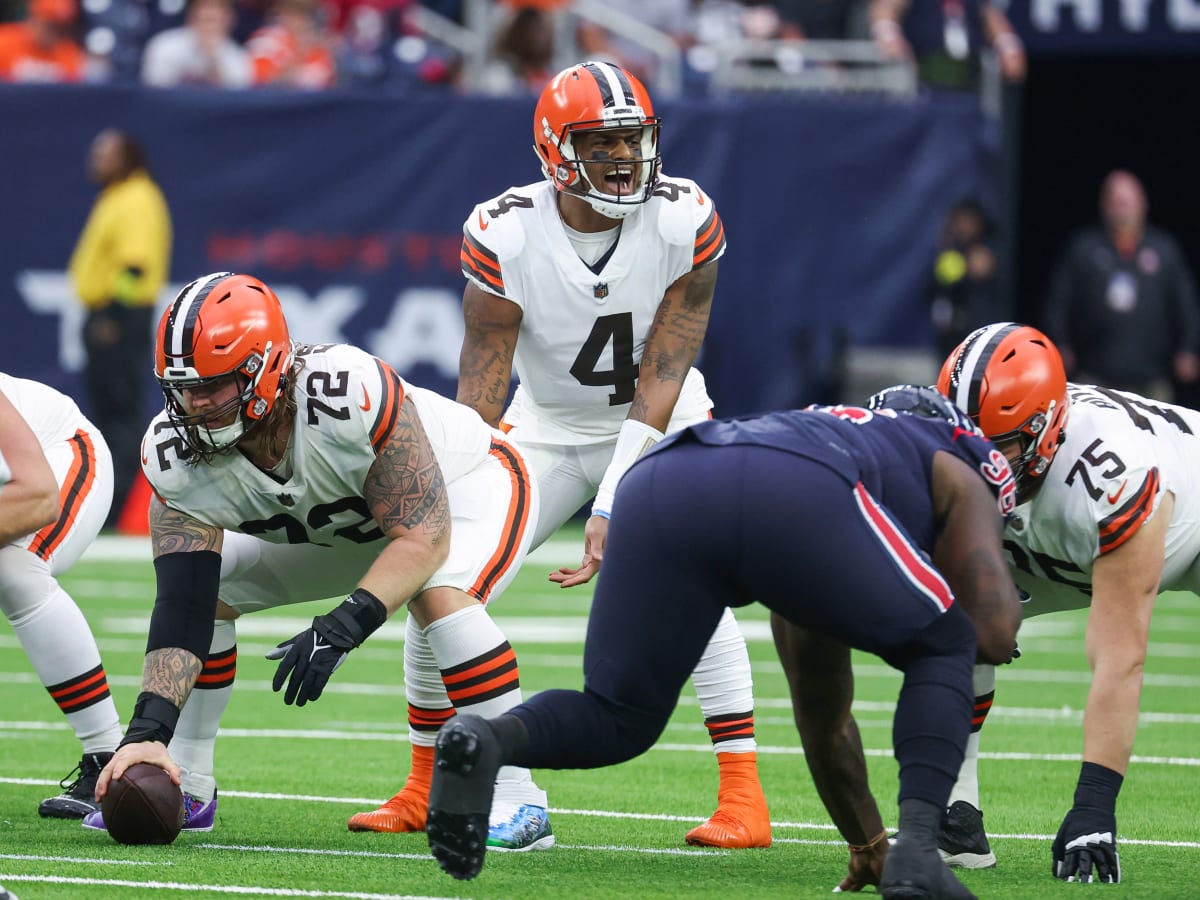 Rusty Deshaun Watson booed during unimpressive debut in Browns victory -  The Japan Times