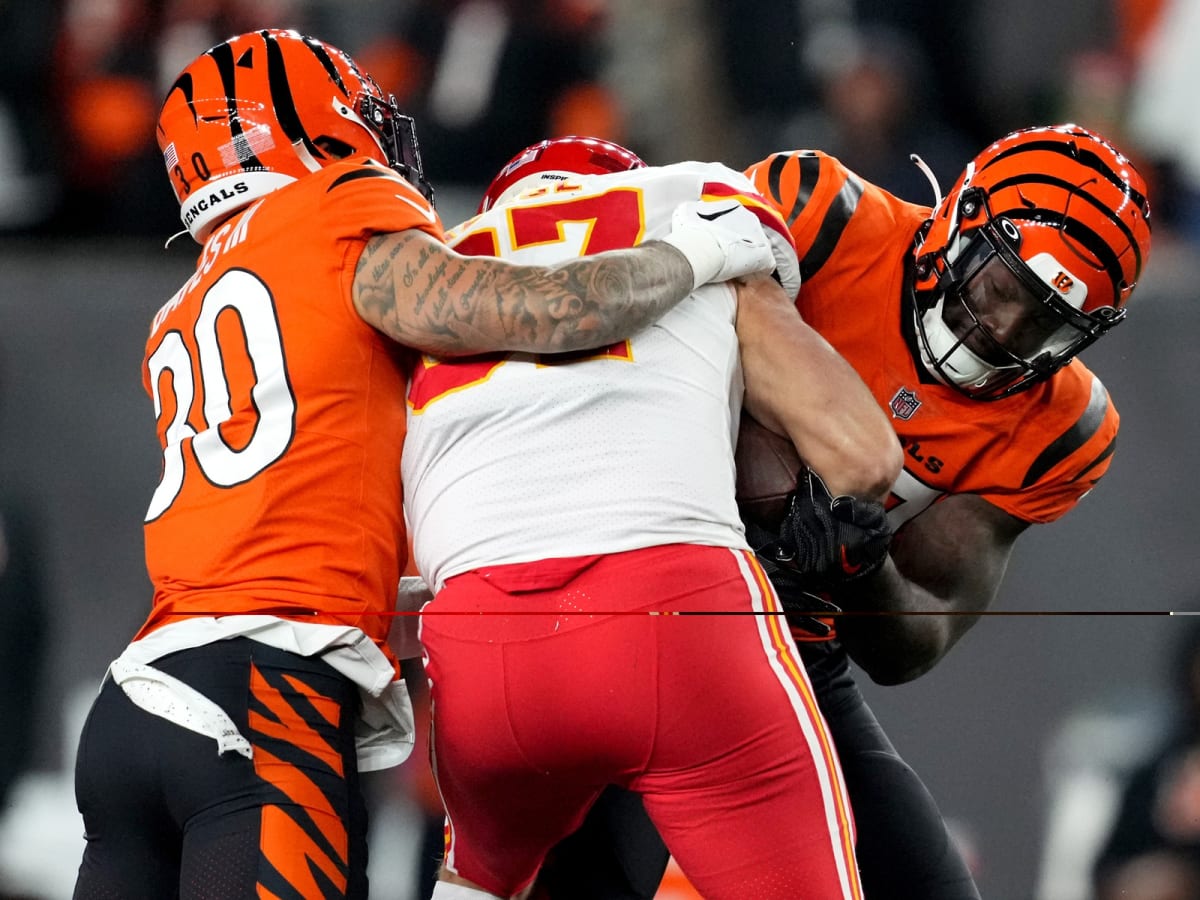 Reports: Chiefs TE Travis Kelce (back) to play vs. Bengals