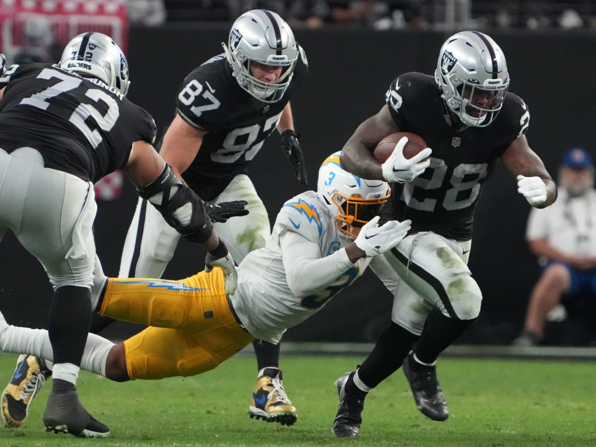 Chargers-Raiders Recap: Bolts fall on the road 27-20 - Bolts From