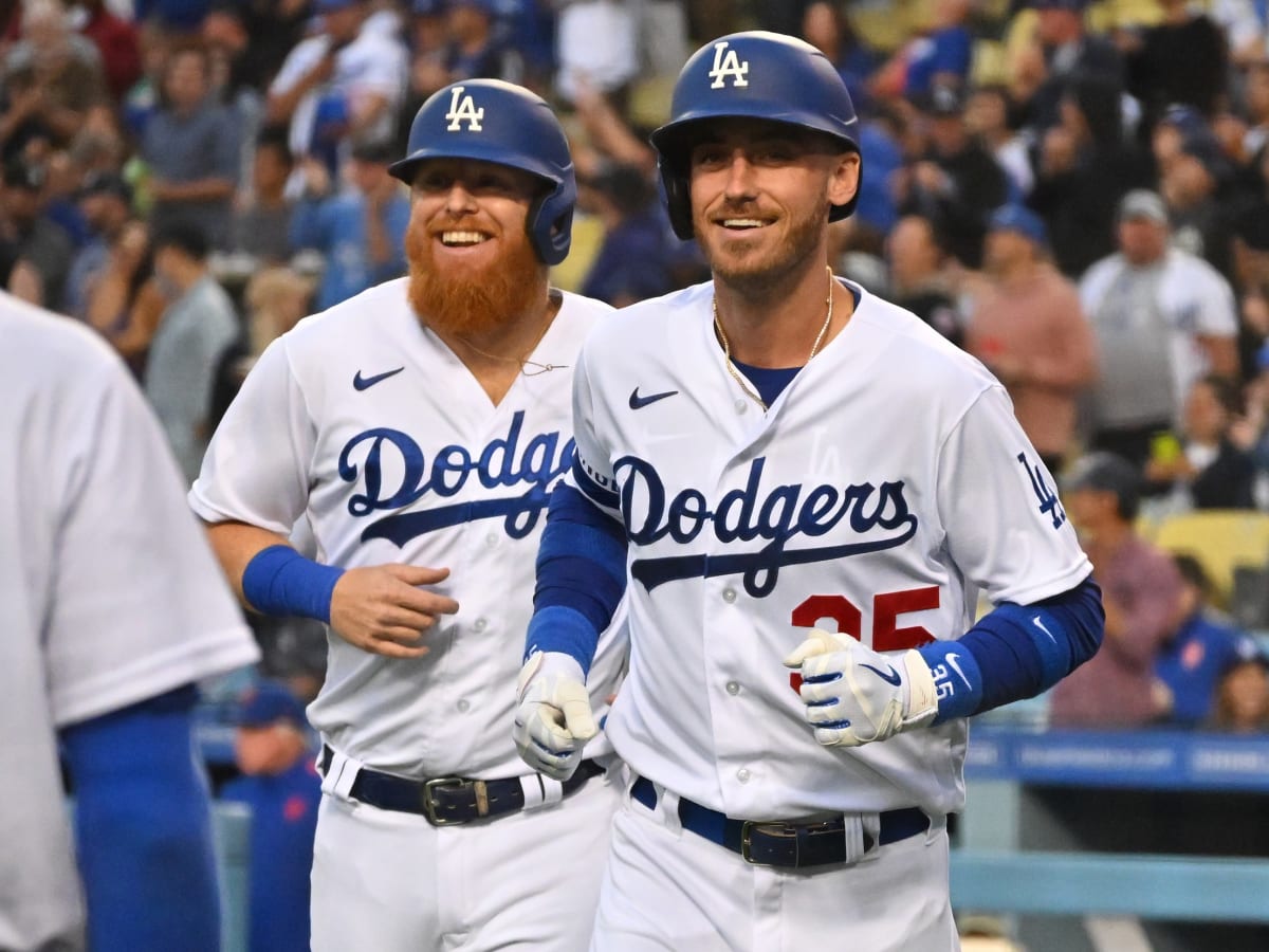 MLB Insider believes Justin Turner will re-sign with the Los