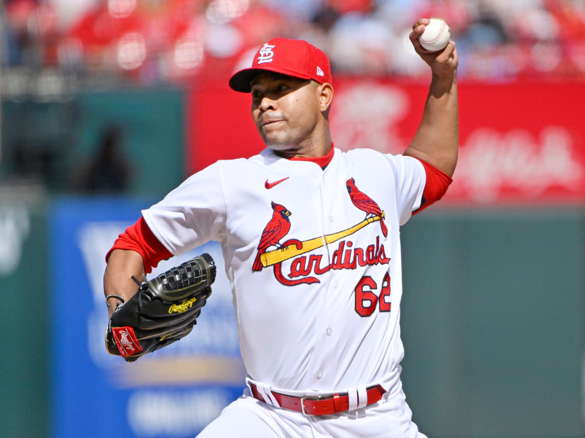 See veterans Carlos Carrasco and Jose Quintana get to work in Port St.  Lucie