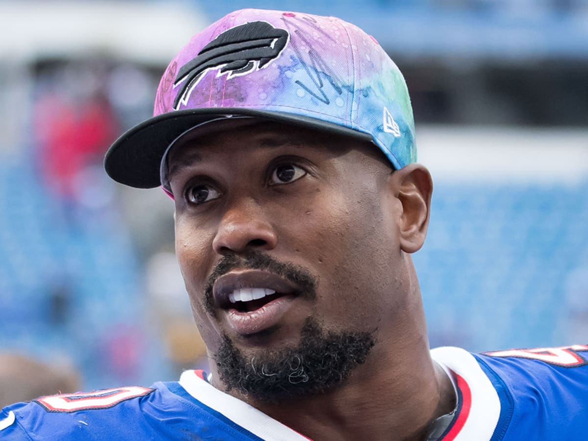 Bills' Von Miller Suffers Knee Injury in Win Over Lions - Sports Illustrated