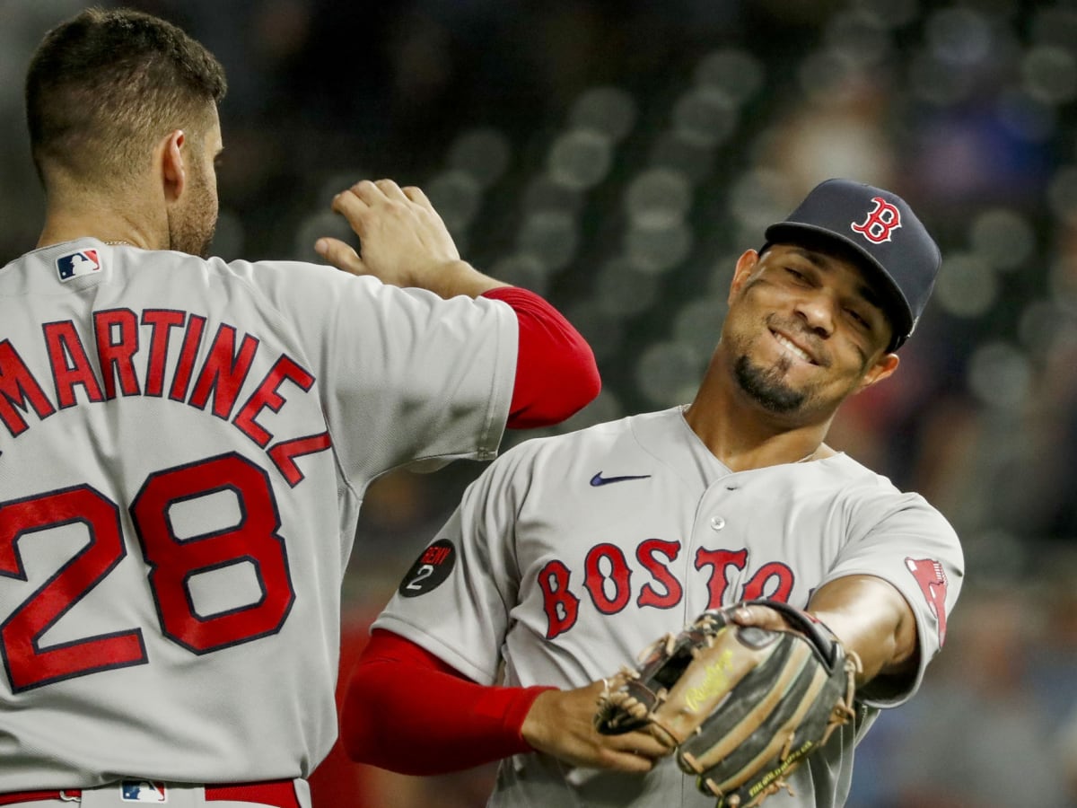Xander Bogaerts contract: SS to sign 11-year deal with Padres, per