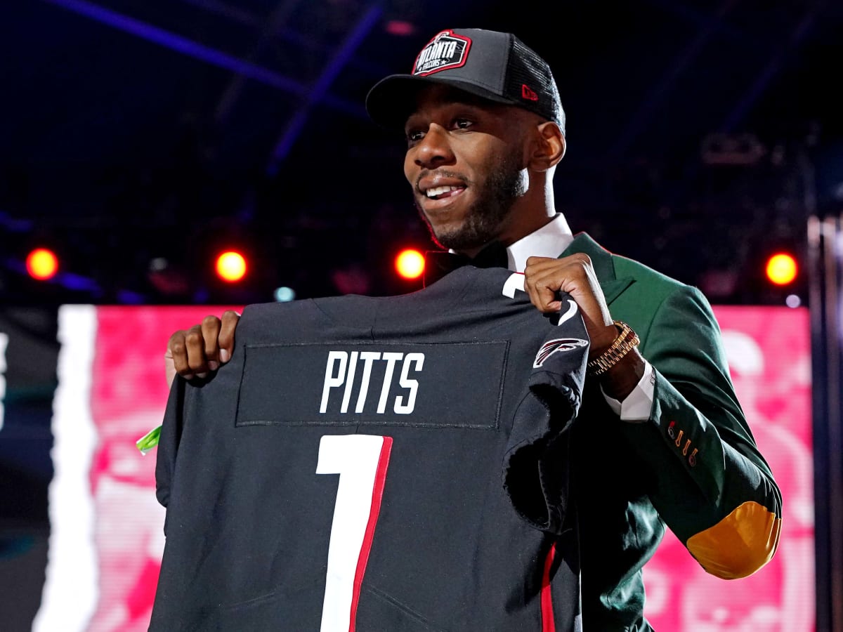 2021 NFL Draft: Atlanta Falcons select Kyle Pitts impacting Miami Dolphins  plans - The Phinsider