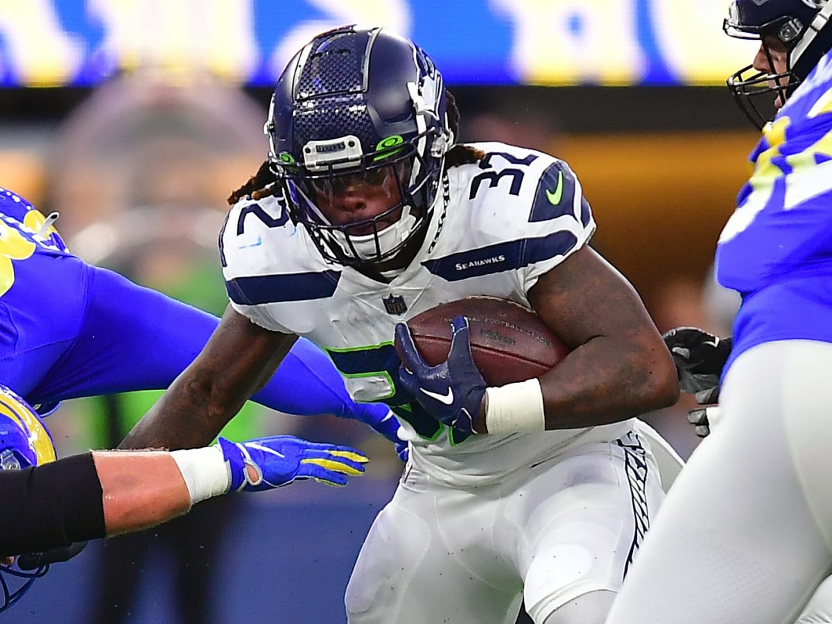 Seattle Seahawks running back Tony Jones Jr. (32) runs with the ball before  an NFL football game against the Los Angeles Chargers, Sunday, Oct. 23,  2022, in Inglewood, Calif. (AP Photo/Kyusung Gong