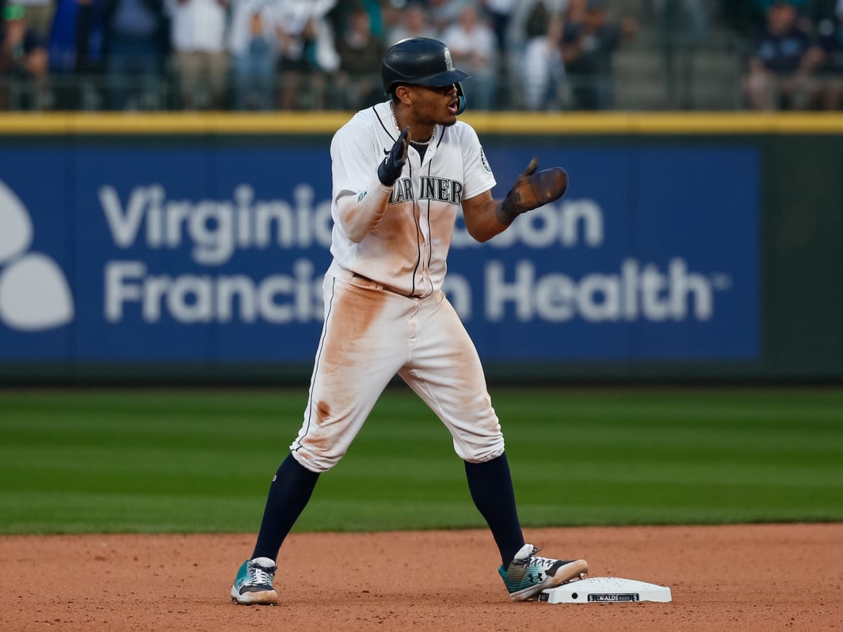 With Julio Rodriguez's promotion to MLB, Mariners' buzz is booming
