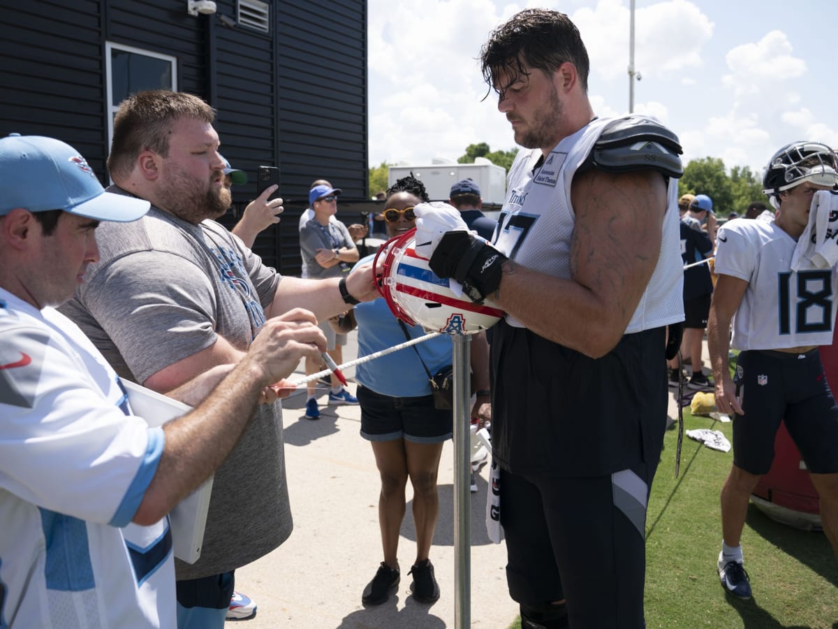 Titans' Taylor Lewan gets 12 months probation after plea deal