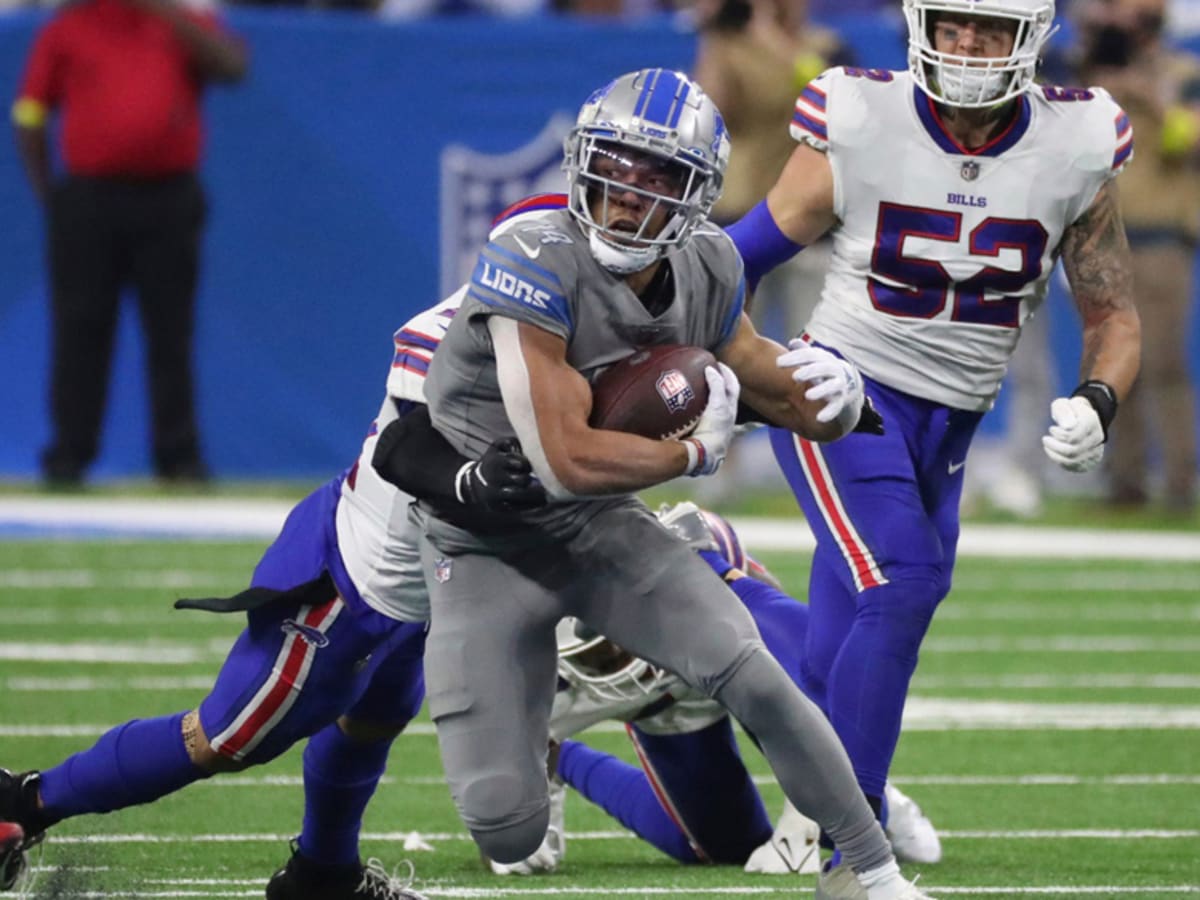 Detroit Lions' Jameson Williams (9) and Amon-Ra St. Brown before an NFL  football game against the Minnesota Vikings Sunday, Dec. 11, 2022, in  Detroit. (AP Photo/Paul Sancya Stock Photo - Alamy