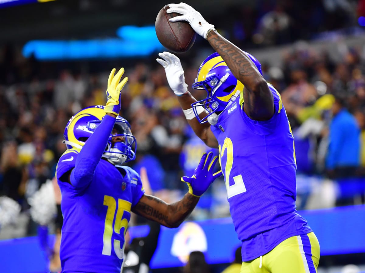 Baker Mayfield an instant L.A. hero in Rams' thrilling comeback