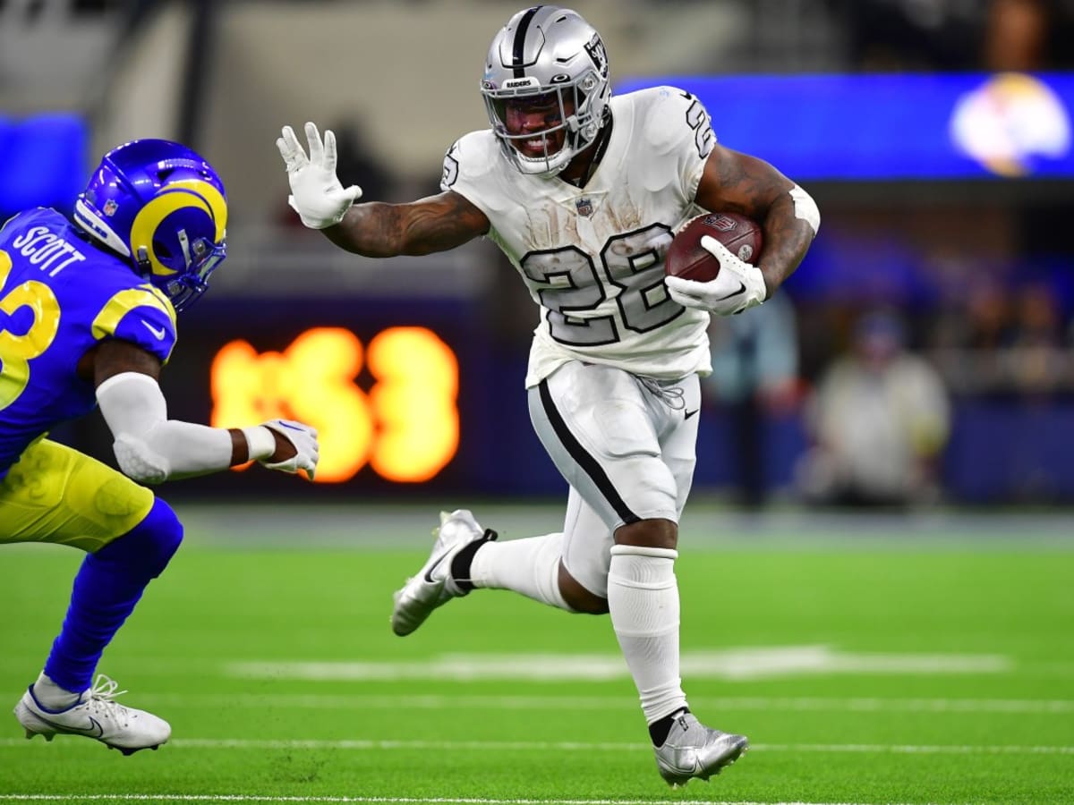 NFL Awards '22 Pro Bowl to Allegiant Stadium, Las Vegas - Sports  Illustrated Las Vegas Raiders News, Analysis and More