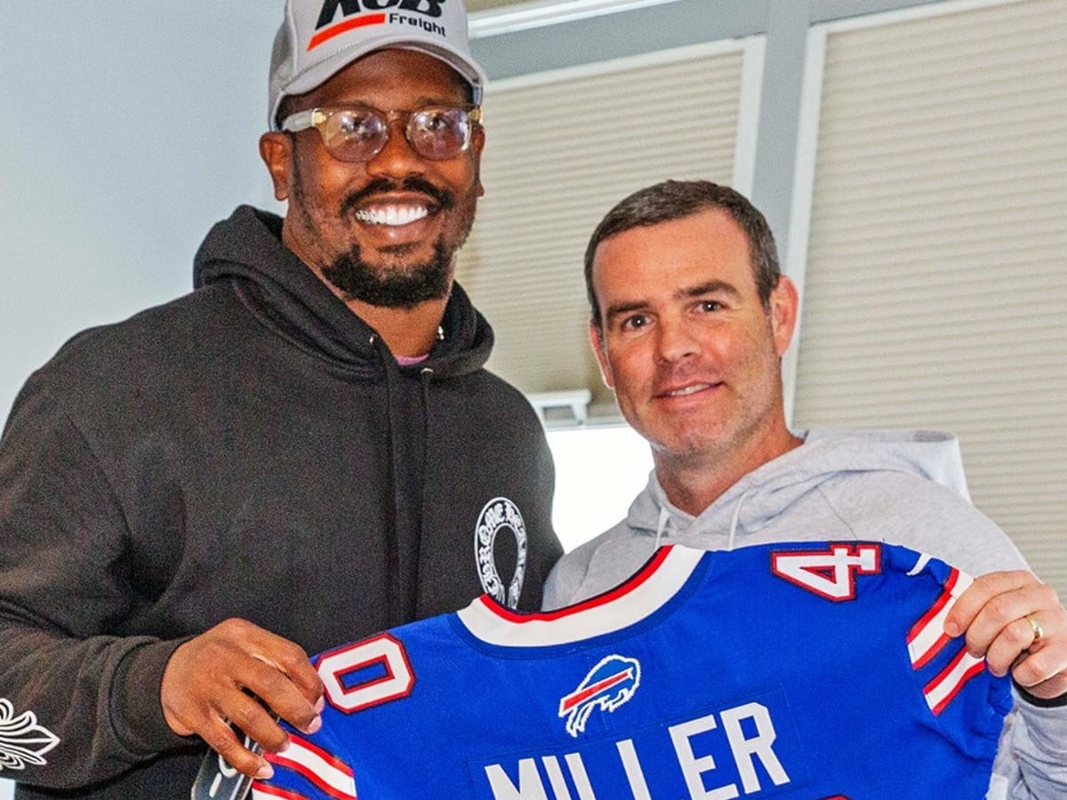 Von Miller's latest shirt for warmups? Bills GM Brandon Beane