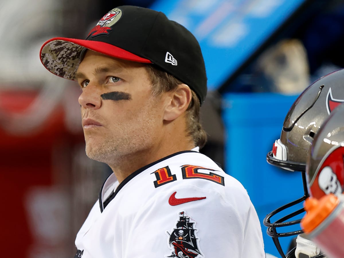 Tom Brady looks unrecognizable as he plays BASEBALL as a teen before he  decided to stick with football