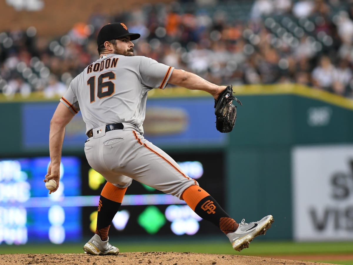 Blockbuster! Yankees sign Carlos Rodon