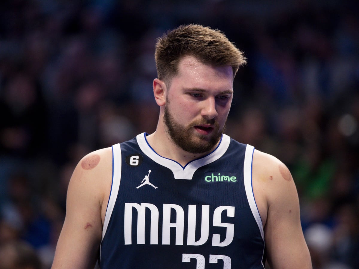 3 reasons Mavs must trade for Deandre Ayton to help Luka Doncic