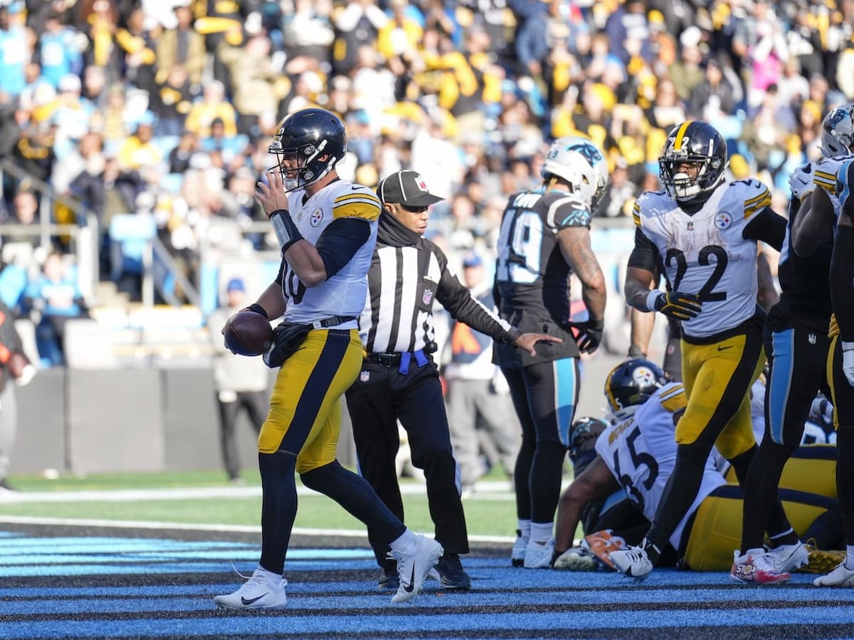 How the Steelers beat the Ravens: Pittsburgh keeps playoff hopes alive with  win on 'Sunday Night Football' - The Athletic