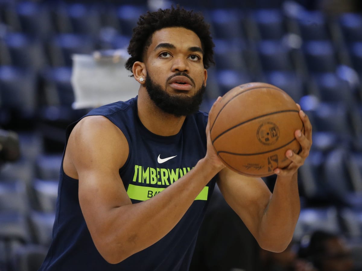 Karl Anthony-Towns talk places target square on Timberwolves' backs