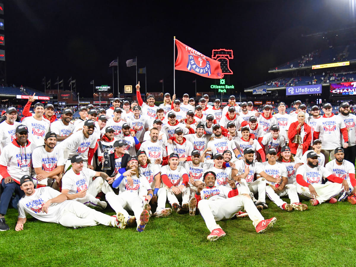 Phillies celebrate 8th pennant with ring ceremony before matinee