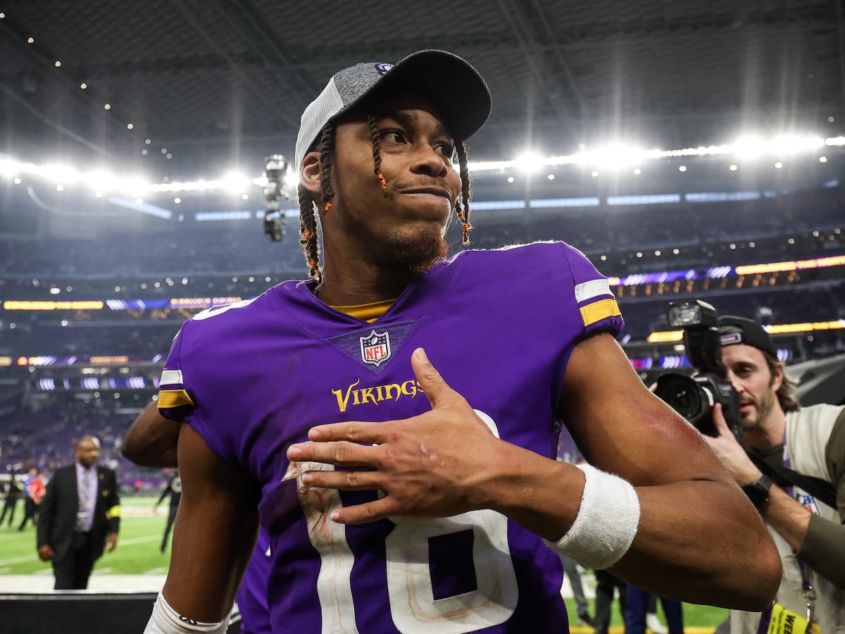 Justin Jefferson breaks Vikings' rookie receptions mark - Daily Norseman