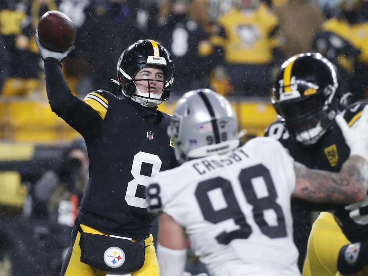 Steelers build lead, hold on vs. Raiders in Las Vegas