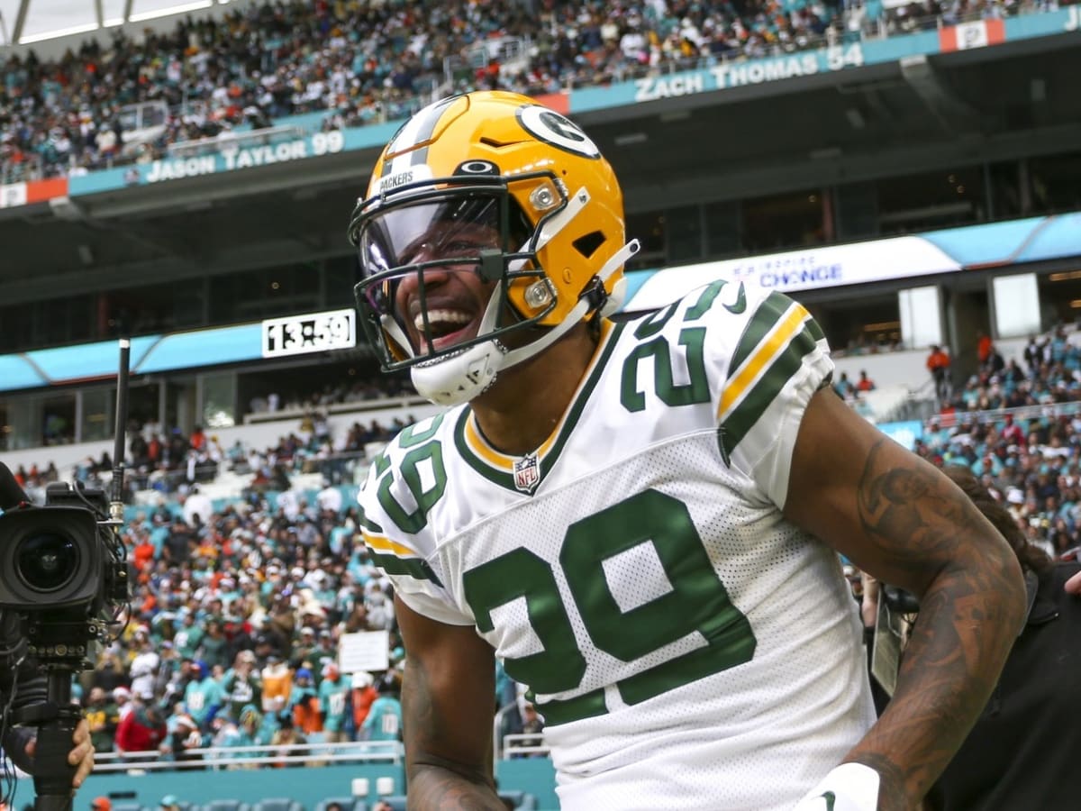 Merry Christmas: Packers Beat Dolphins, Gain Ground In Playoff Chase -  Sports Illustrated Green Bay Packers News, Analysis and More