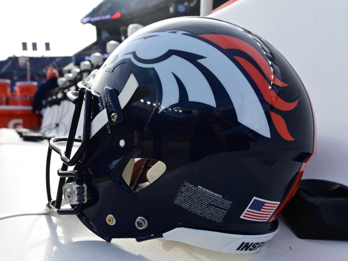 NFL suspends Broncos' Randy Gregory, Rams' Oday Aboushi after