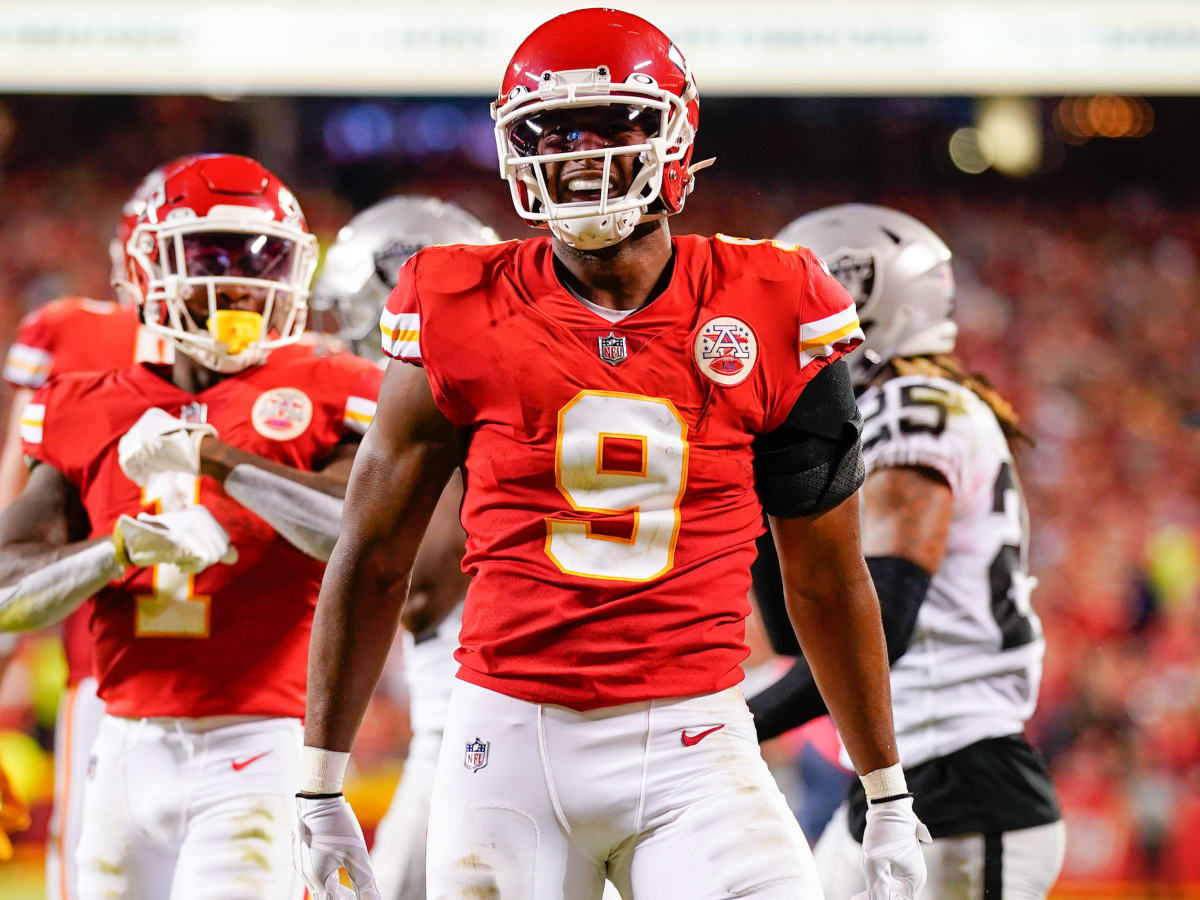 Raiders, Chargers, Broncos close gap on Chiefs in AFC West