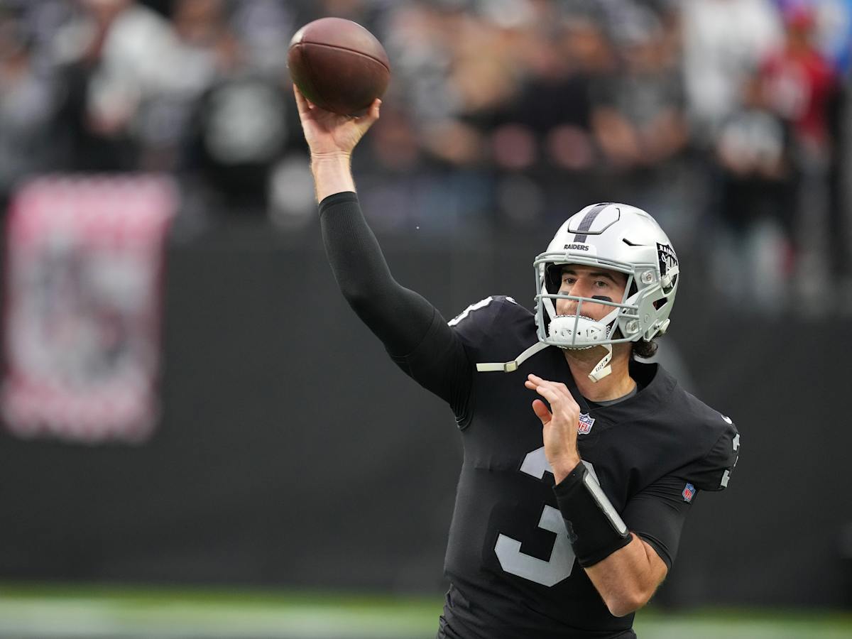 Jarrett Stidham leads two scoring drives in start as Josh McDaniels' Raiders  improve to 2-0 in preseason - The Boston Globe