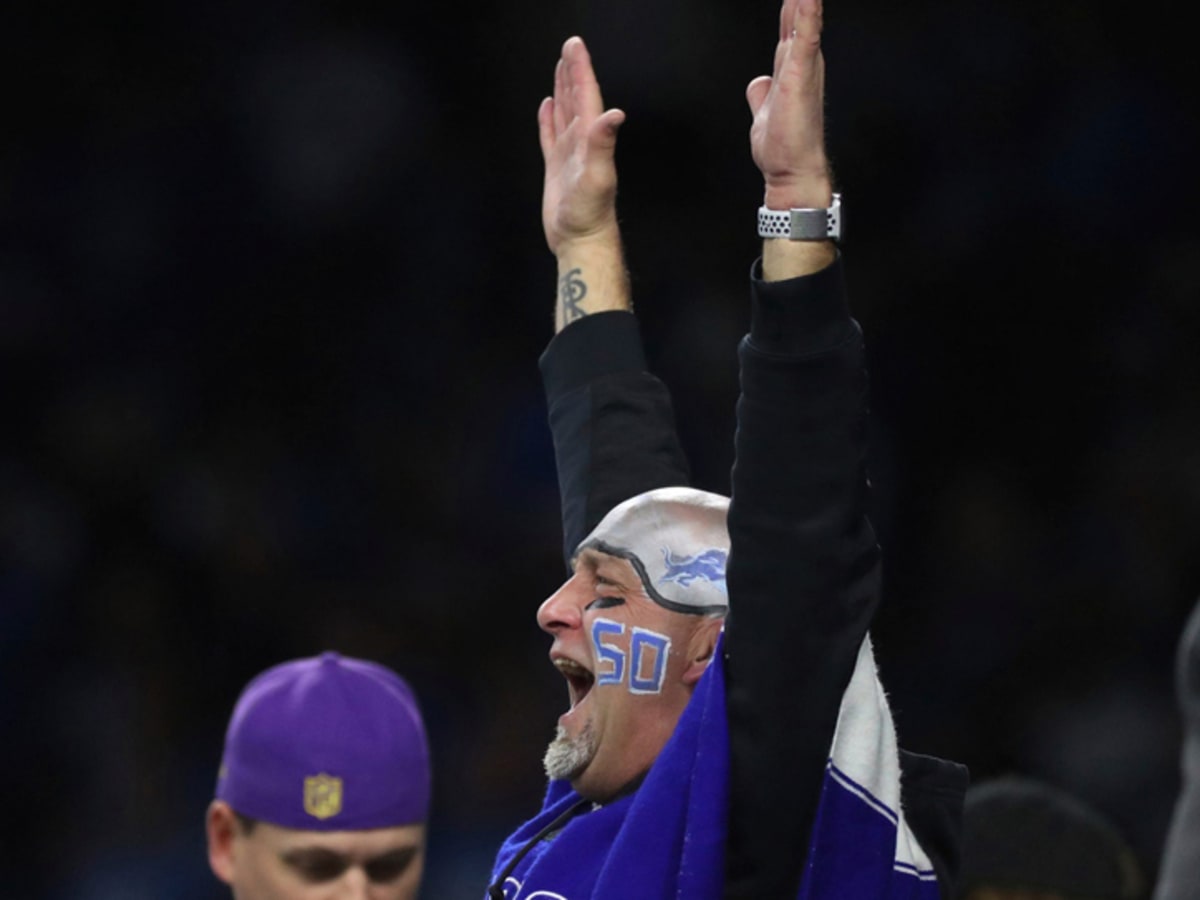 Ford Field Adds Standing Room Only Platform To Concourse For Lions-Packers  Game [PHOTO] - CBS Detroit