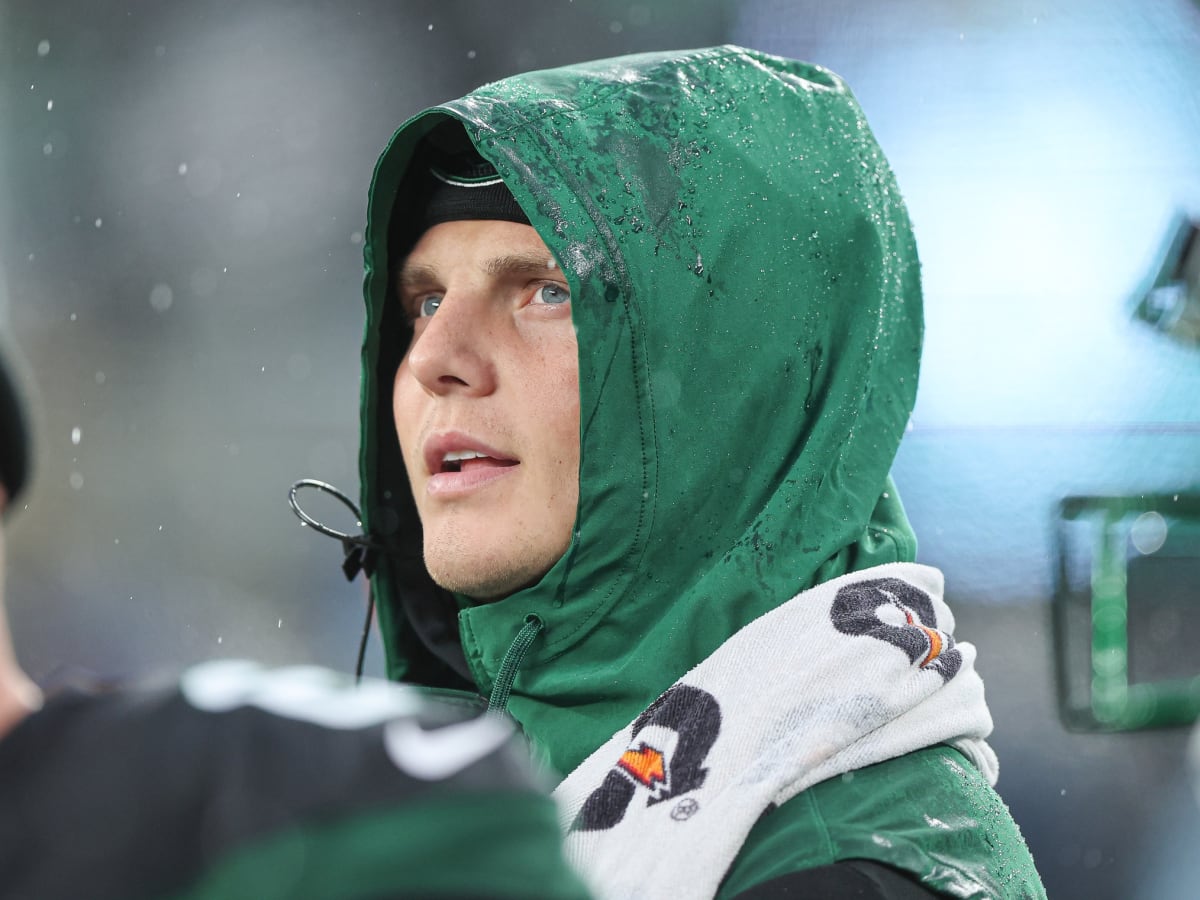 NFL Insider Says New York Jets Will Move on From Zach Wilson After This  Season - Sports Illustrated New York Jets News, Analysis and More