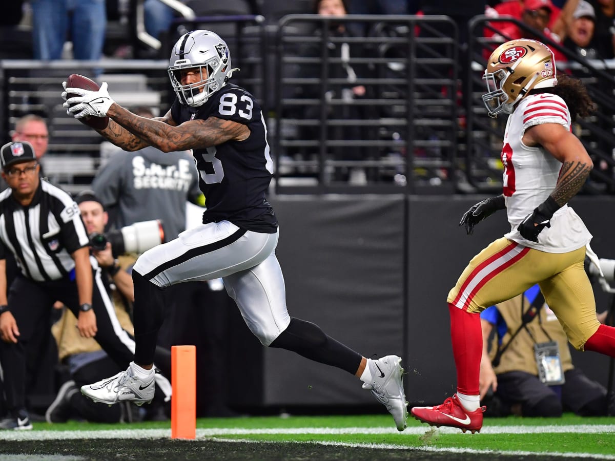 Las Vegas Raiders vs. San Francisco 49ers live game thread - Sports  Illustrated Las Vegas Raiders News, Analysis and More