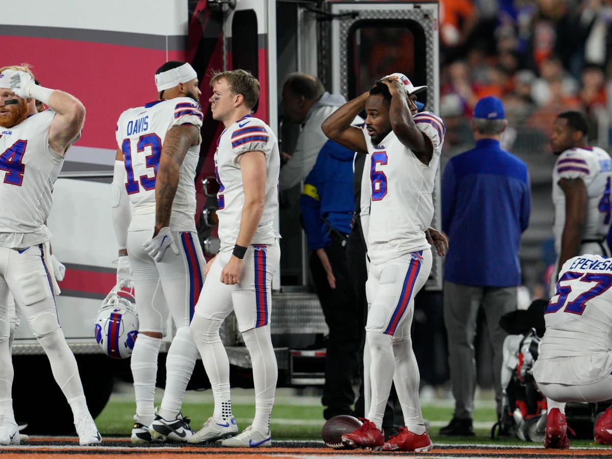 NFL players, communities rally for Bills safety Damar Hamlin