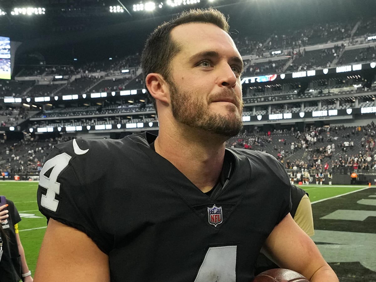 Las Vegas Raiders Cut Derek Carr; Should Washington Commanders Sign? -  Sports Illustrated Washington Football News, Analysis and More