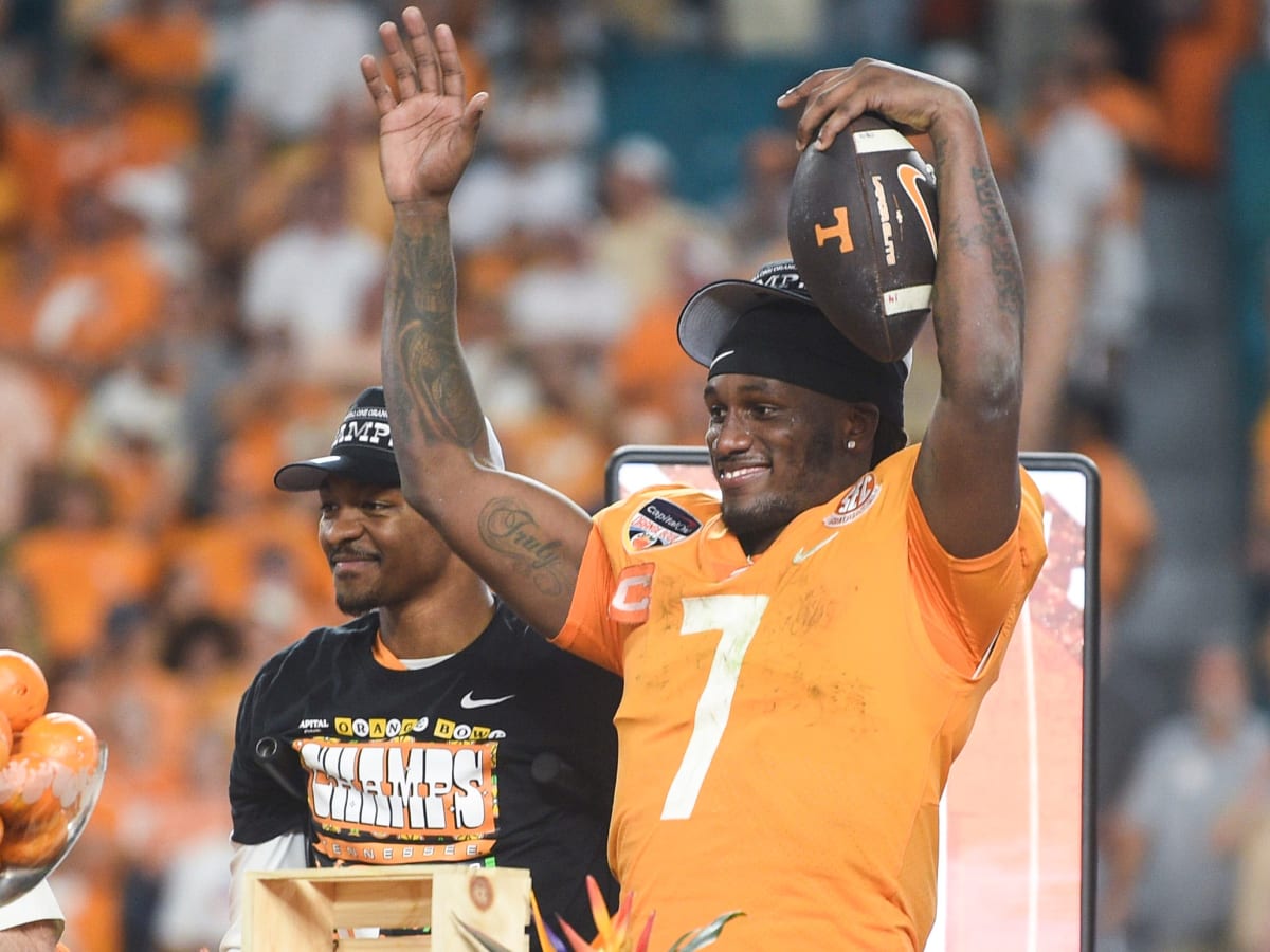 Hendon Hooker Declares, Leader In Clubhouse For Tennessee Football - Sports  Illustrated Tennessee Volunteers News, Analysis and More