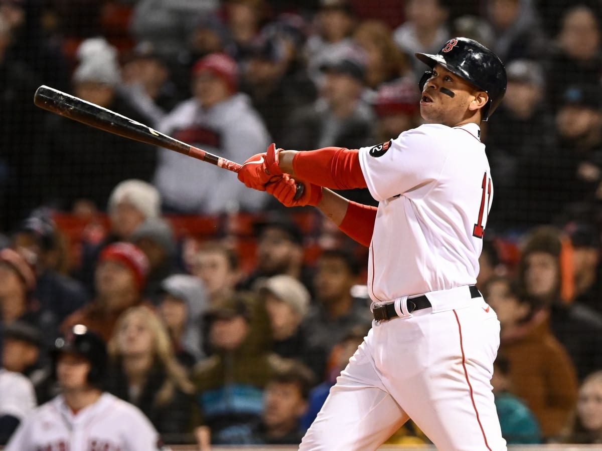 Latest Report About Rafael Devers' Future Certainly Will Scare Red