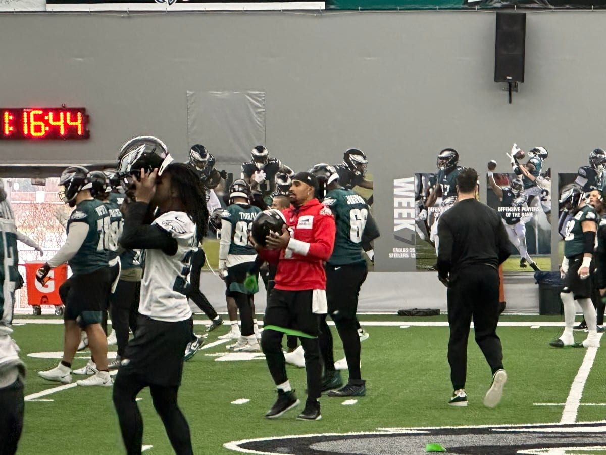 Philadelphia Eagles' Nick Sirianni Shares Advice to Tush Push Complainers:  'Stop the Play!' - Sports Illustrated Philadelphia Eagles News, Analysis  and More