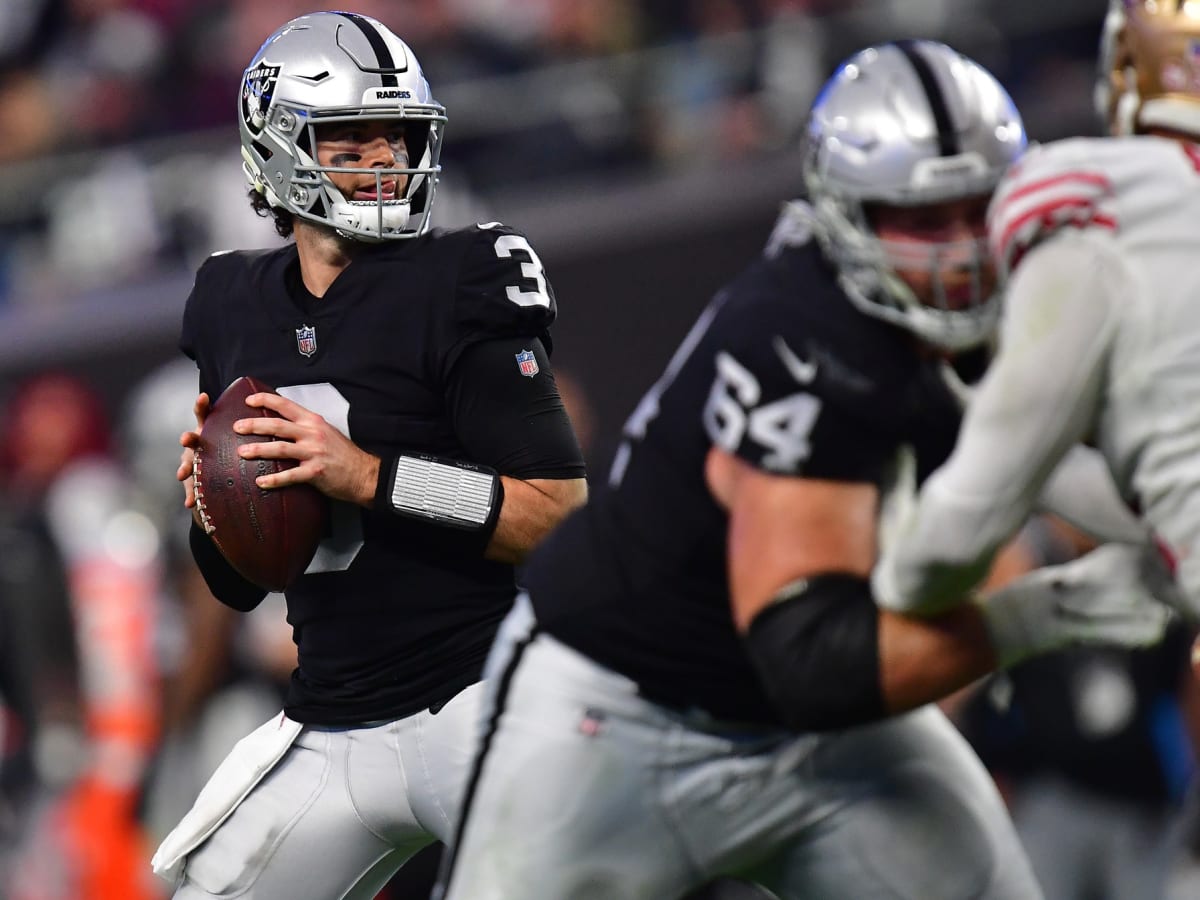 Kansas City Chiefs rout the Las Vegas Raiders - Sports Illustrated Las  Vegas Raiders News, Analysis and More