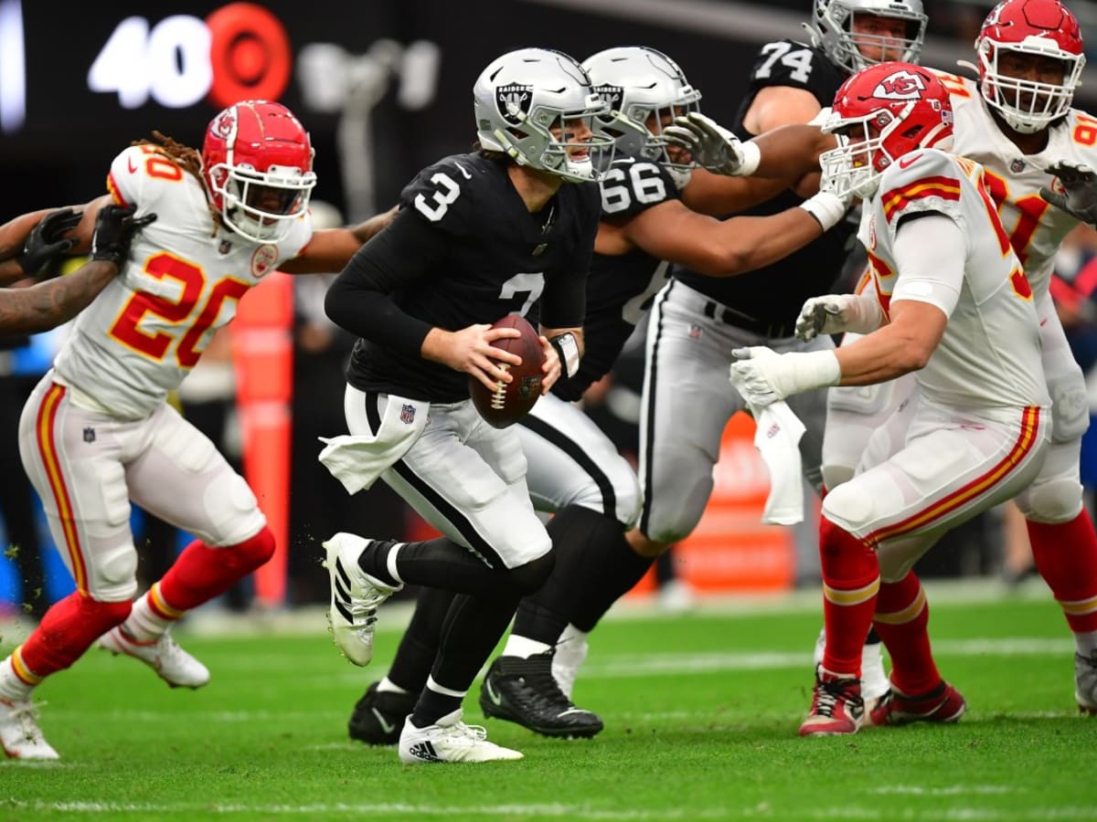 Kansas City Chiefs rout the Las Vegas Raiders - Sports Illustrated