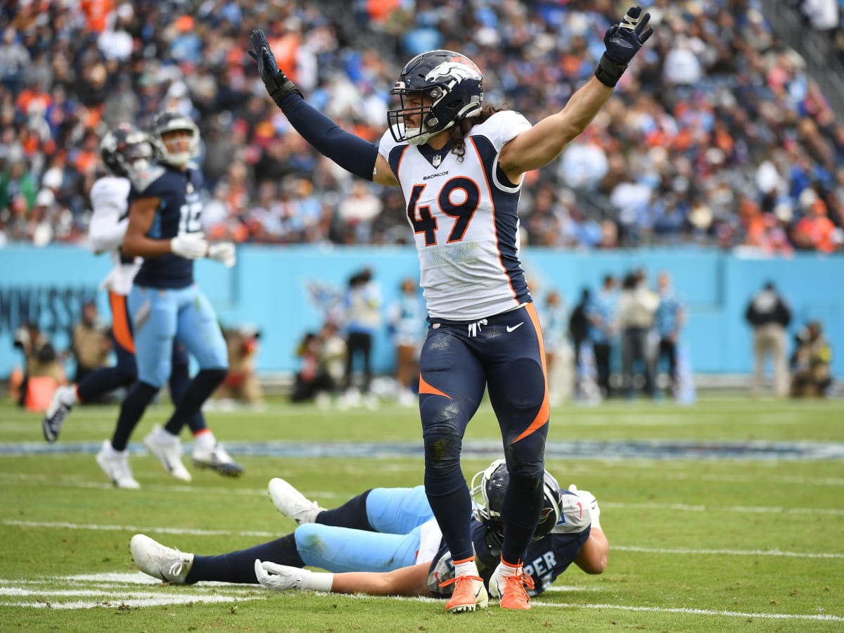 Broncos' Bash Brothers Alex Singleton, Josey Jewell form tight-knit bond