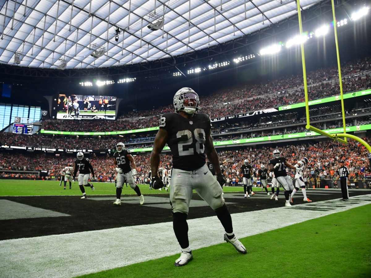 Las Vegas Raiders RB Josh Jacobs might be right behind Marcus Allen -  Sports Illustrated Las Vegas Raiders News, Analysis and More