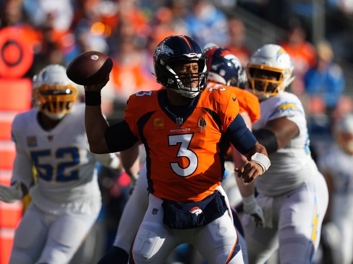 Denver Broncos at Los Angeles Chargers: Key Matchups to Watch - Sports  Illustrated Mile High Huddle: Denver Broncos News, Analysis and More