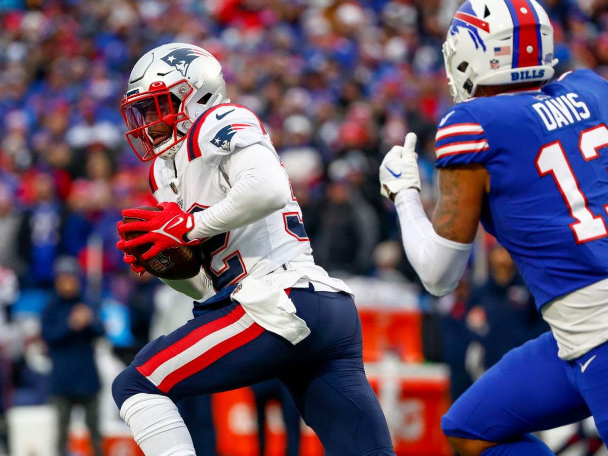 Buffalo Bills WR Khalil Shakir Injured vs. Miami Dolphins - Tracker -  Sports Illustrated Buffalo Bills News, Analysis and More