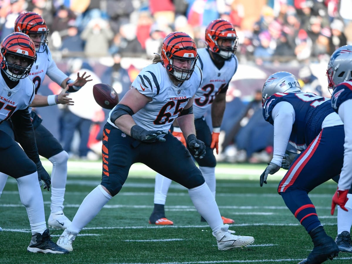 Cincinnati Bengals Plan to Sign Guard Alex Cappa to Four-Year, $40 Million  Contract - Sports Illustrated Cincinnati Bengals News, Analysis and More