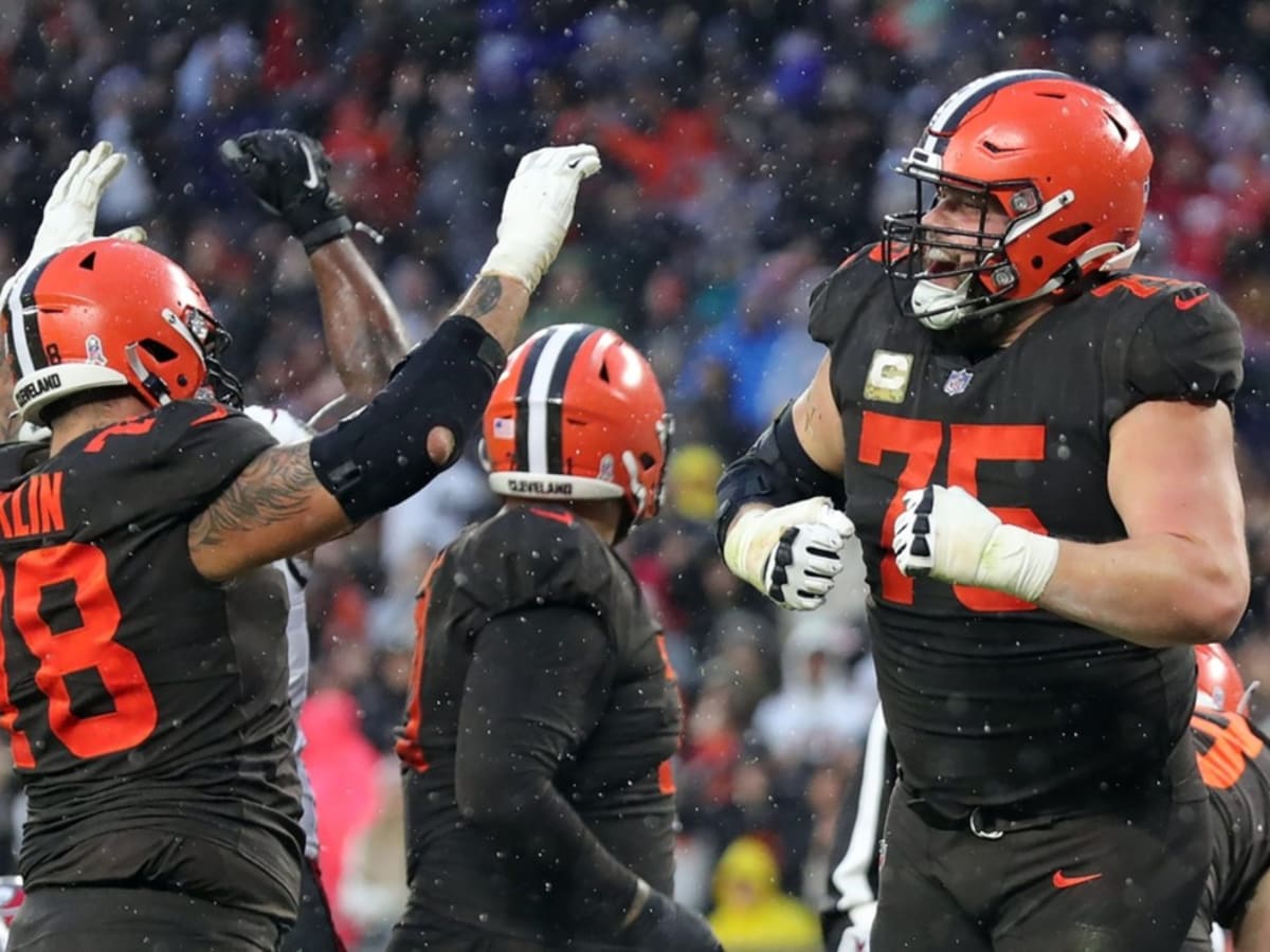 Who Are the Best Cleveland Browns Offensive Linemen? - Sports Illustrated