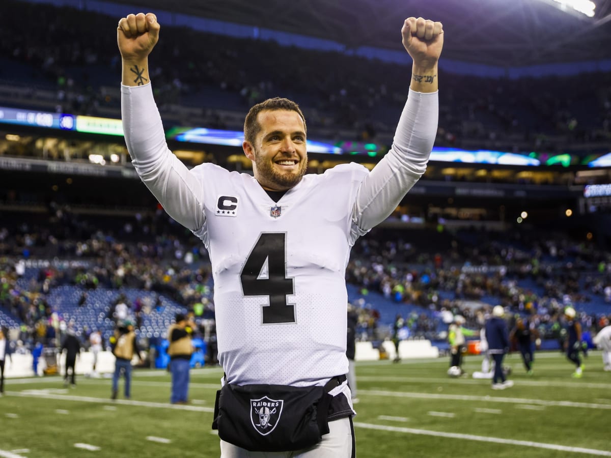 The Raiders' playoff foundation: Derek Carr, Amari Cooper and Michael  Crabtree lead, everybody else follows – East Bay Times