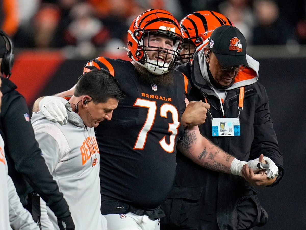 Report: Bengals LT Jonah Williams Suffers Dislocated Kneecap